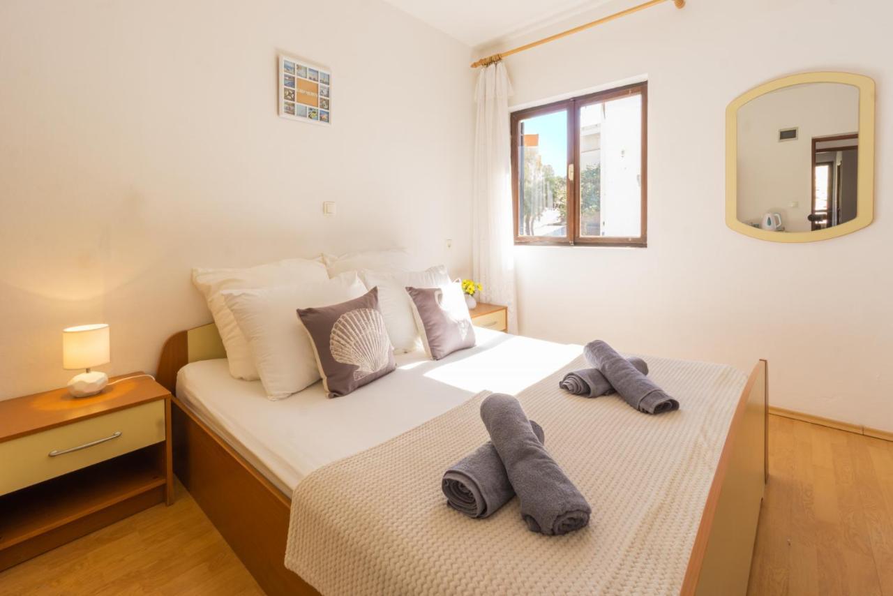 מטינה Apartment And Room Bacic מראה חיצוני תמונה