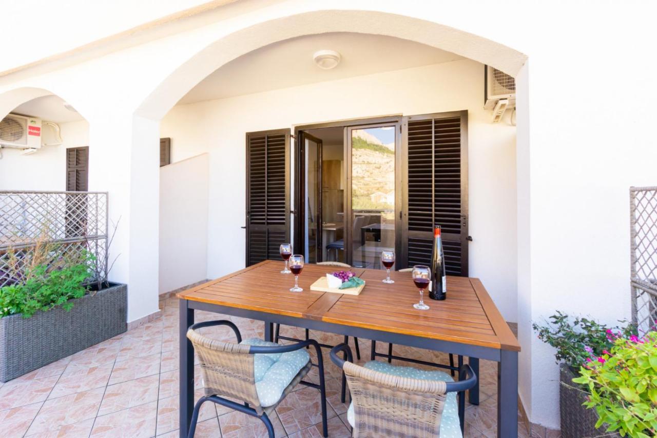 מטינה Apartment And Room Bacic מראה חיצוני תמונה