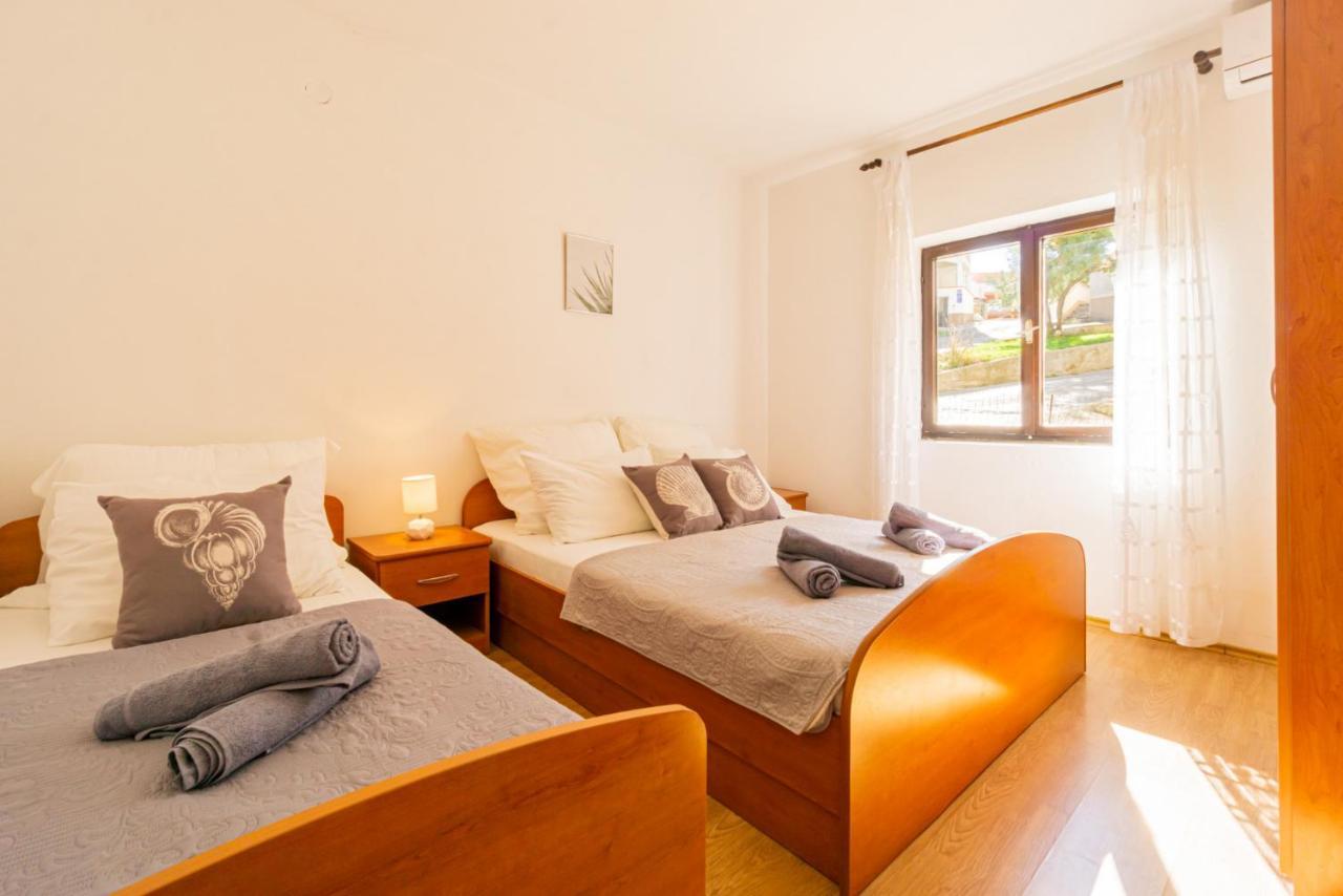 מטינה Apartment And Room Bacic מראה חיצוני תמונה